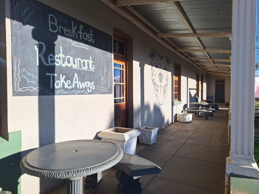 8 Bedroom Property for Sale in Memel Free State